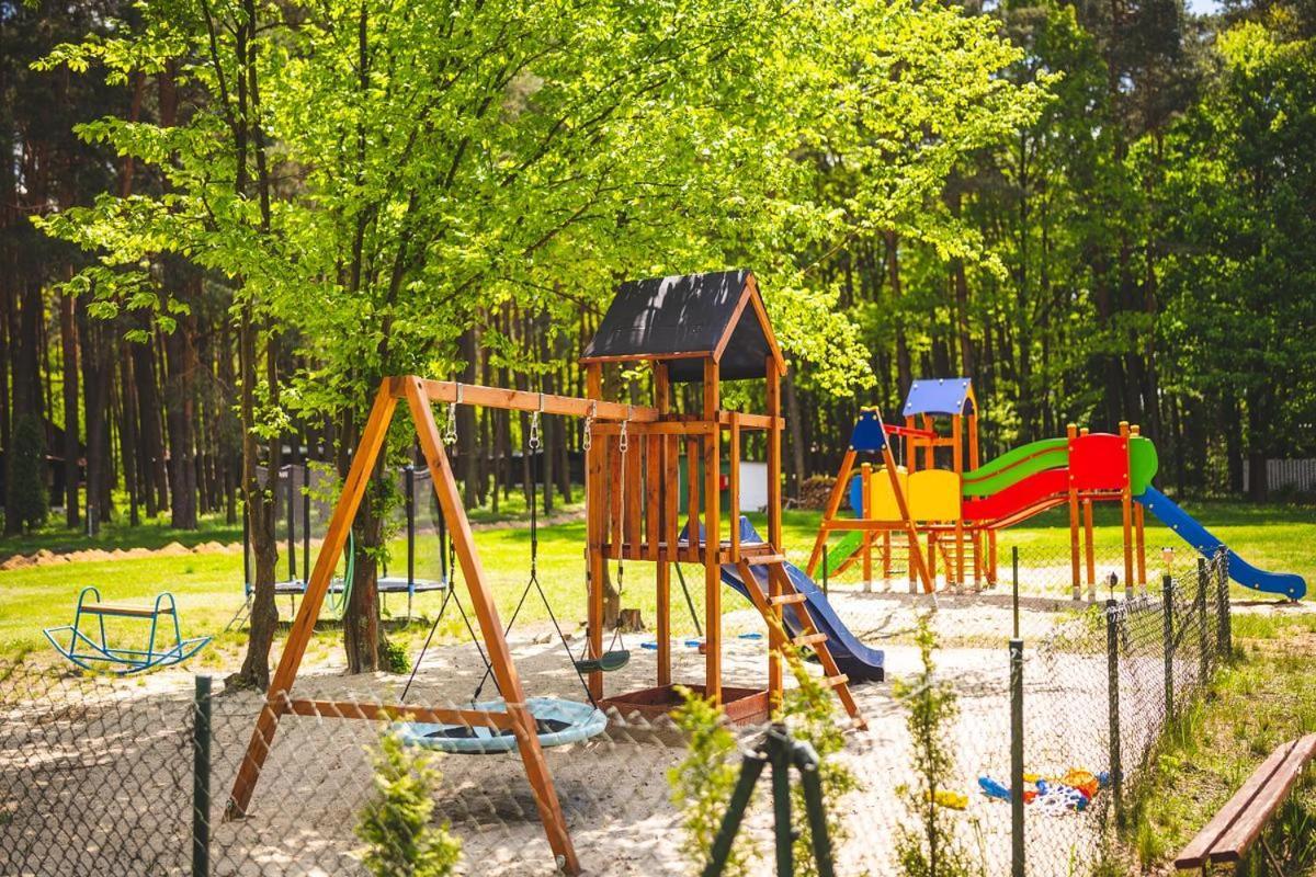 Aura Grotniki Hotel Grotniki  Екстериор снимка